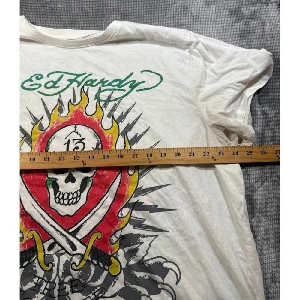 Ed Hardy Mens XXXL Graphic T-Shirt White Skull 13 Swords Tattoo Print Tee Y2K.